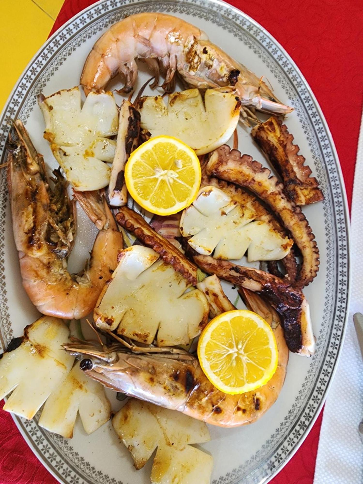Hotel Restorant Genti Peshkatari Orikum Ngoại thất bức ảnh